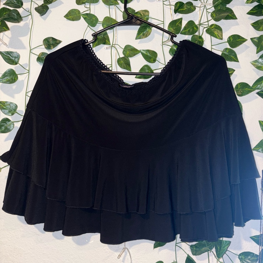 Chic Black Ruffled Mini Skirt